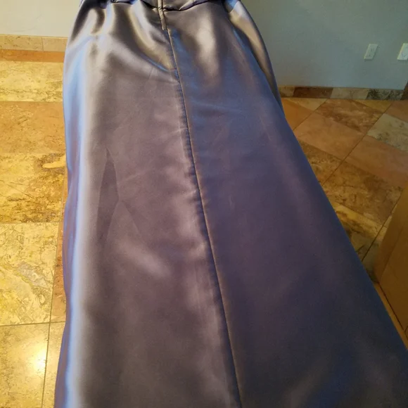 Floor Length Dusty Lavender Strapless Alfred Angelo Gown Size 6 - Picture 5 of 6